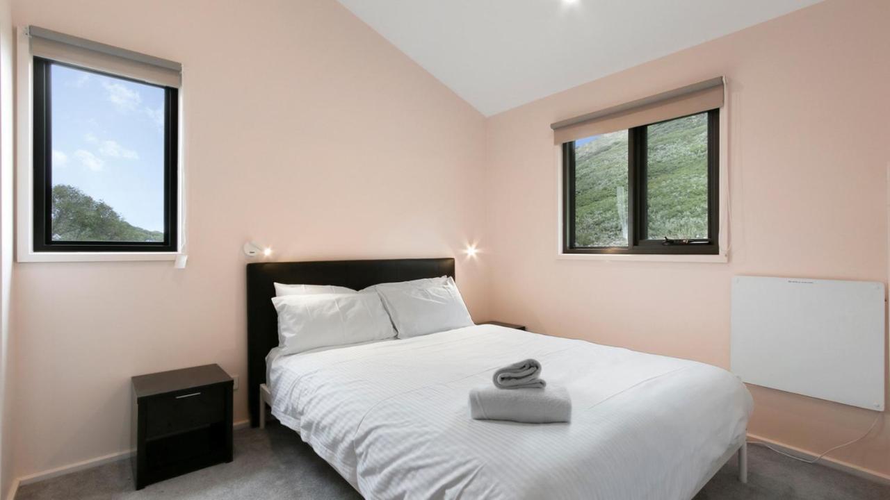 Snowtel 4 Villa Mount Hotham Exterior photo