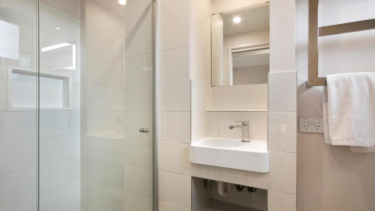 Snowtel 4 Villa Mount Hotham Exterior photo